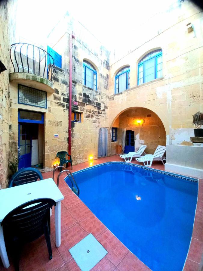 Вилла Ta Lucia Farmhouse With Private Pool And Bbq Santa Lucija  Экстерьер фото